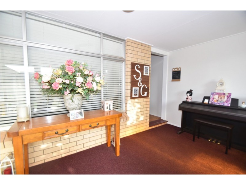 26 Honey Street, Harristown QLD 4350