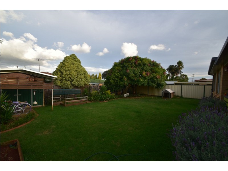 26 Honey Street, Harristown QLD 4350