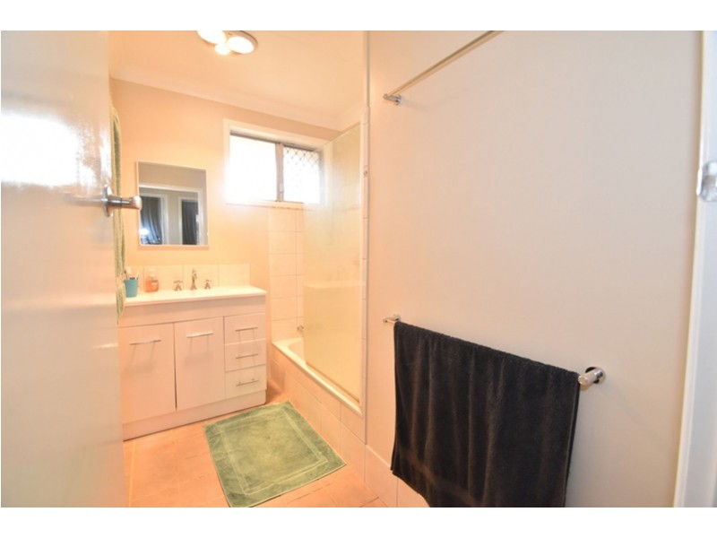 15 Dalgleish Street, South Toowoomba QLD 4350