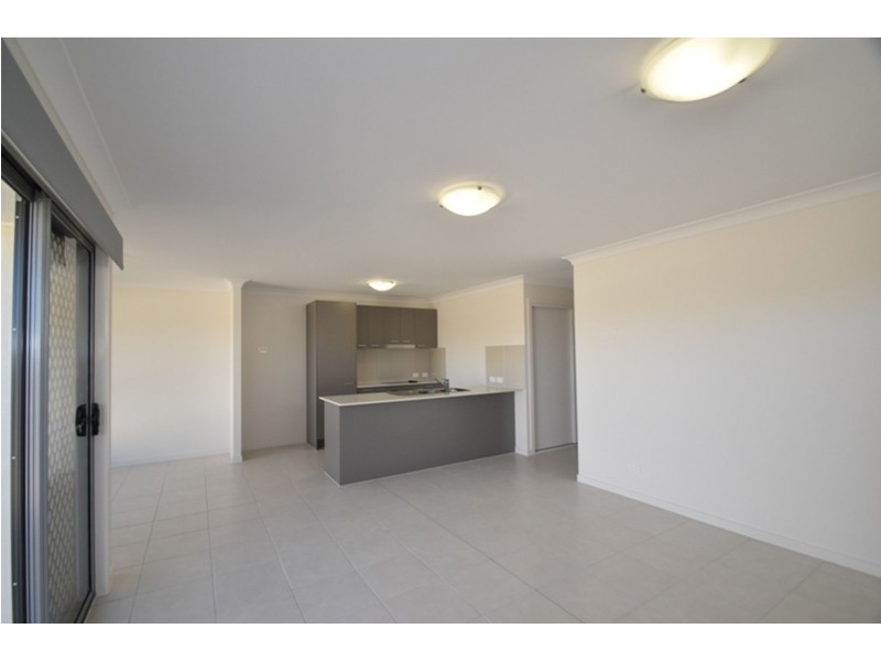 1/6 Minnett Street, Glenvale QLD 4350
