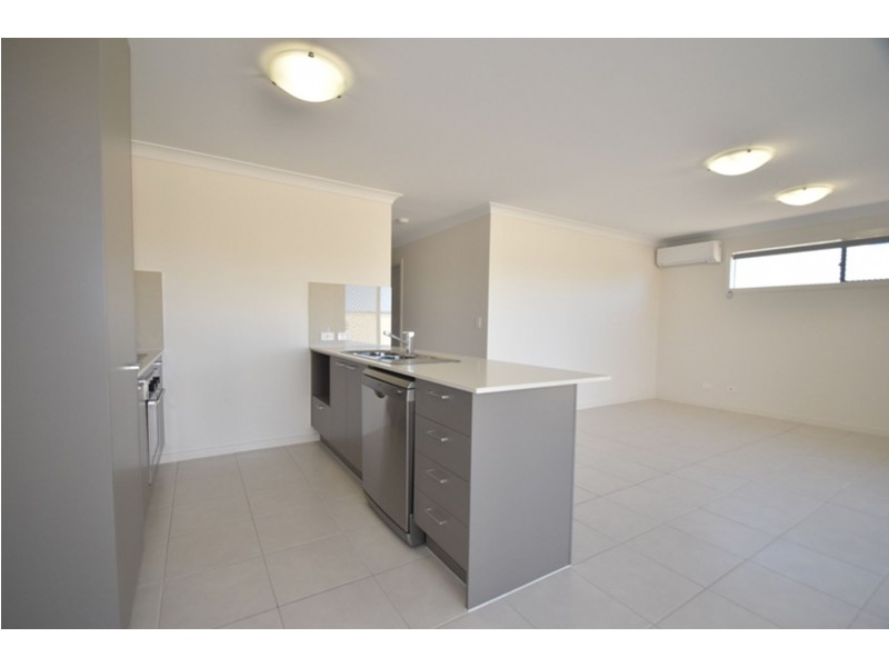 1/6 Minnett Street, Glenvale QLD 4350