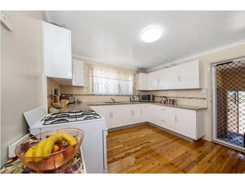 20 Creek Street, Cambooya QLD 4358