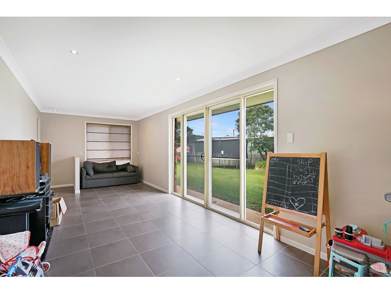 22 Schloss Court, Westbrook QLD 4350