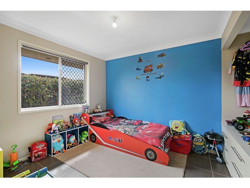 22 Schloss Court, Westbrook QLD 4350