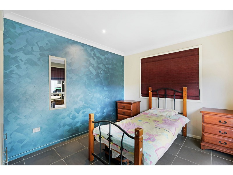 22 Schloss Court, Westbrook QLD 4350