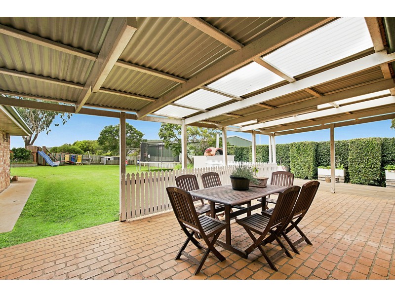 22 Schloss Court, Westbrook QLD 4350