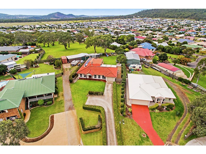 22 Schloss Court, Westbrook QLD 4350