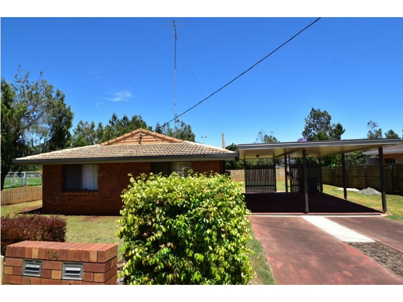 1/14 Damian Crescent, Kearneys Spring QLD 4350