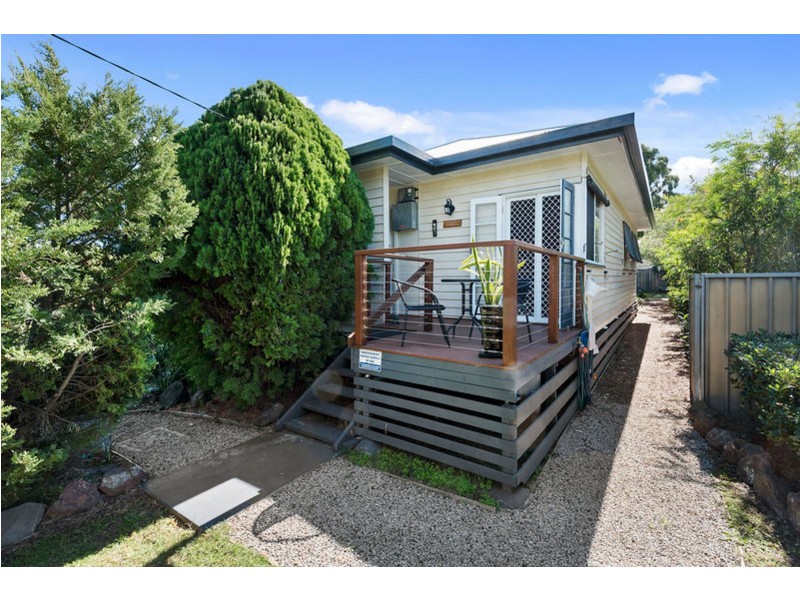 19 Victoria Street, Goombungee QLD 4354