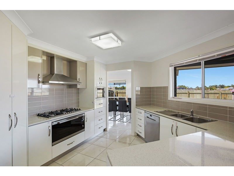 61 Edwin Street, Westbrook QLD 4350