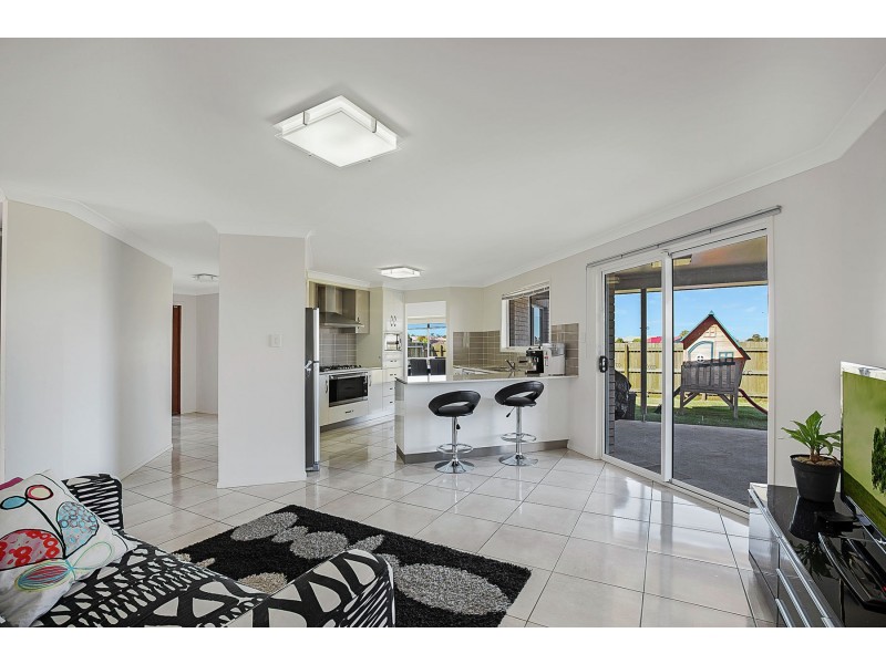 61 Edwin Street, Westbrook QLD 4350