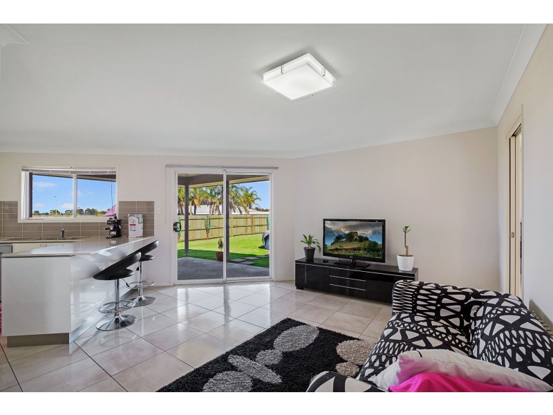 61 Edwin Street, Westbrook QLD 4350