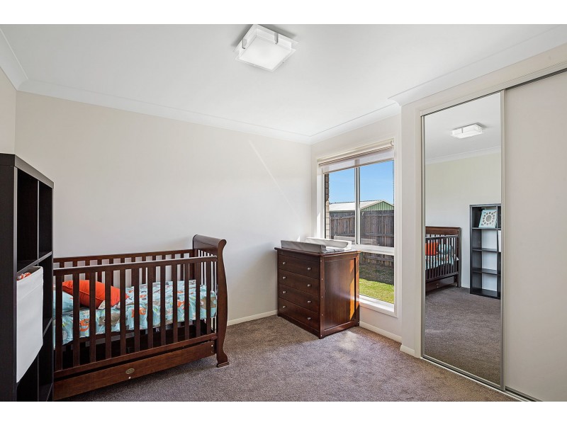 61 Edwin Street, Westbrook QLD 4350