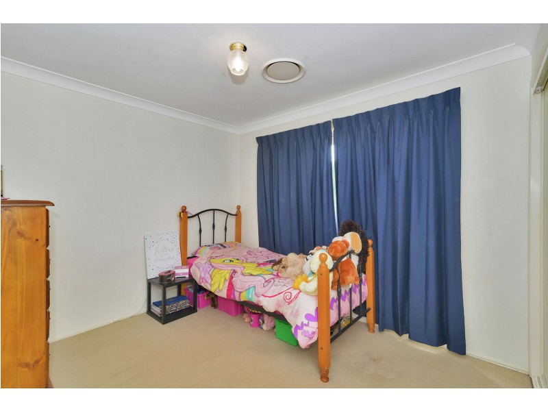 11 Elizabeth Kenny Court, Harristown QLD 4350
