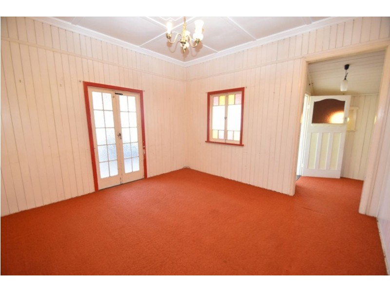 9 William Street, East Toowoomba QLD 4350