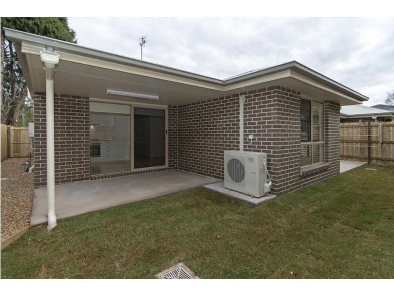 2/82b Long Street, Rangeville QLD 4350