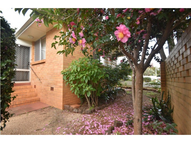 2a Joffre Street, East Toowoomba QLD 4350