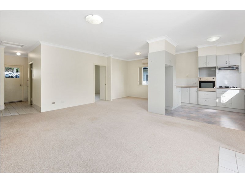 210/530 Bridge Street, Wilsonton QLD 4350