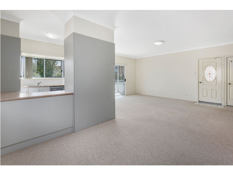 210/530 Bridge Street, Wilsonton QLD 4350