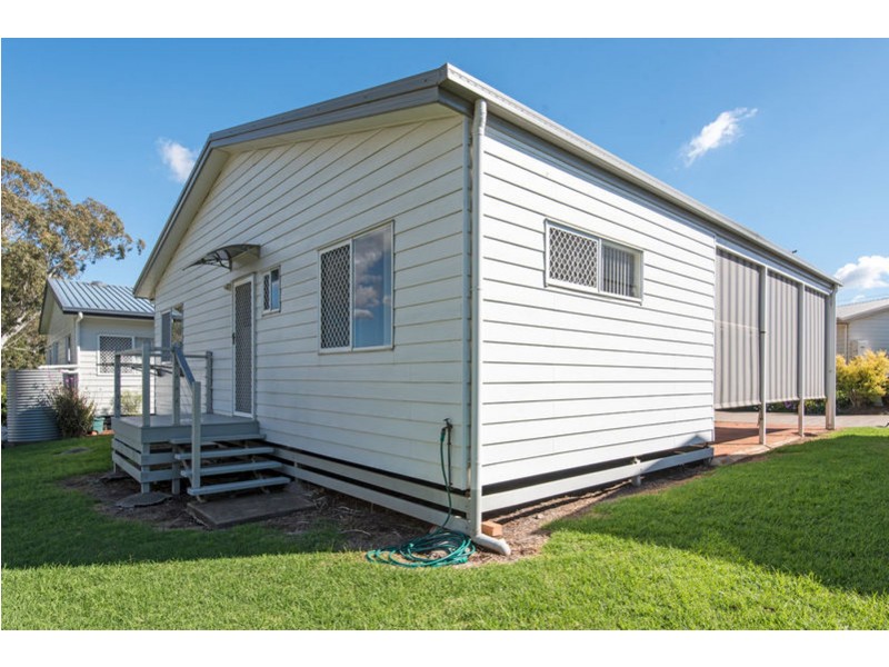 210/530 Bridge Street, Wilsonton QLD 4350