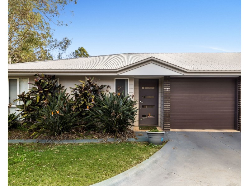 3/3B Gladstone Street, Newtown QLD 4350