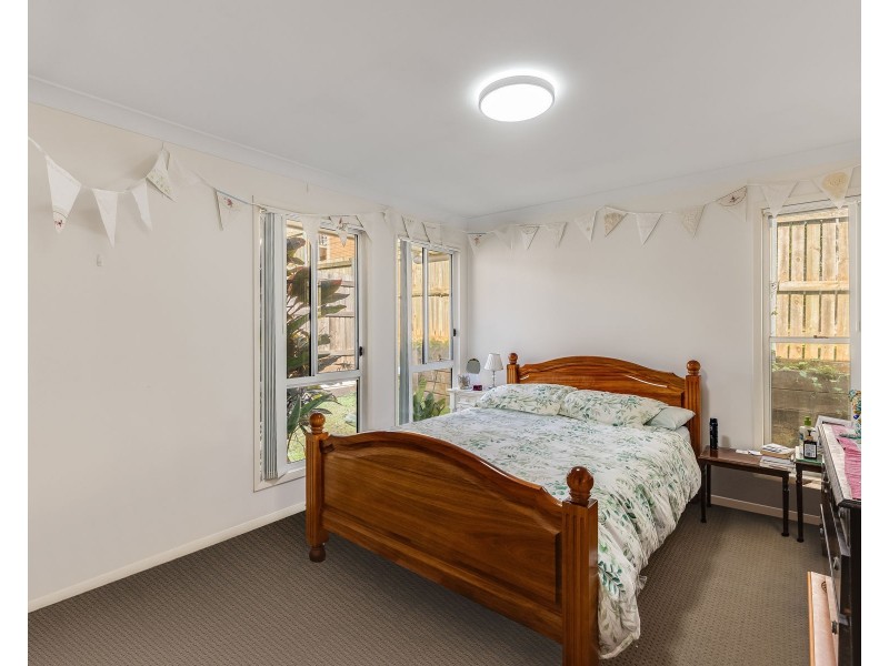 3/3B Gladstone Street, Newtown QLD 4350