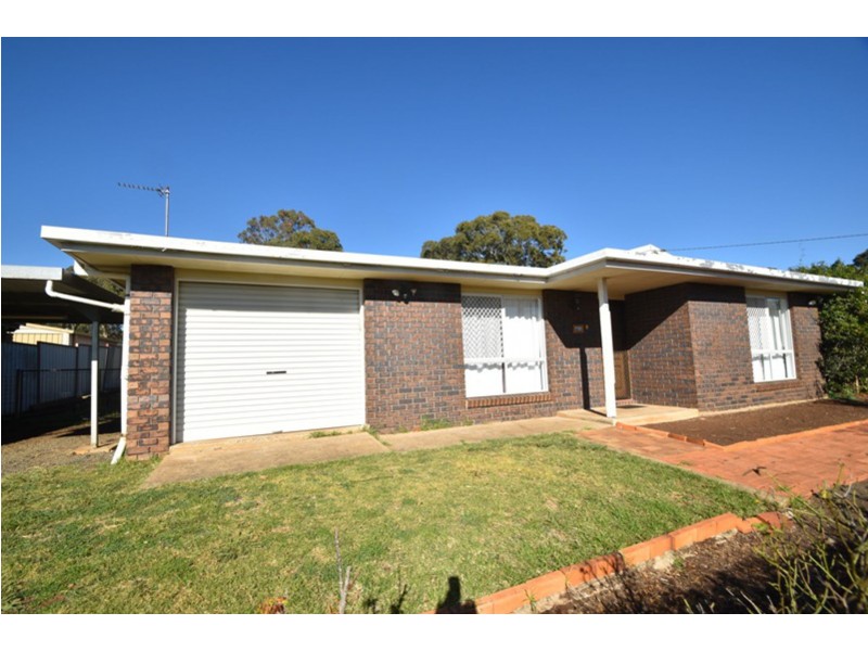 9 Melita Crescent, Wilsonton Heights QLD 4350