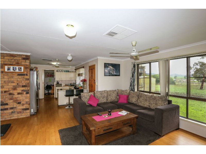 128 Main Street, Westbrook QLD 4350