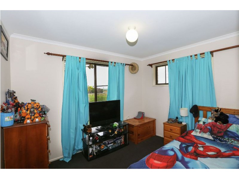 128 Main Street, Westbrook QLD 4350