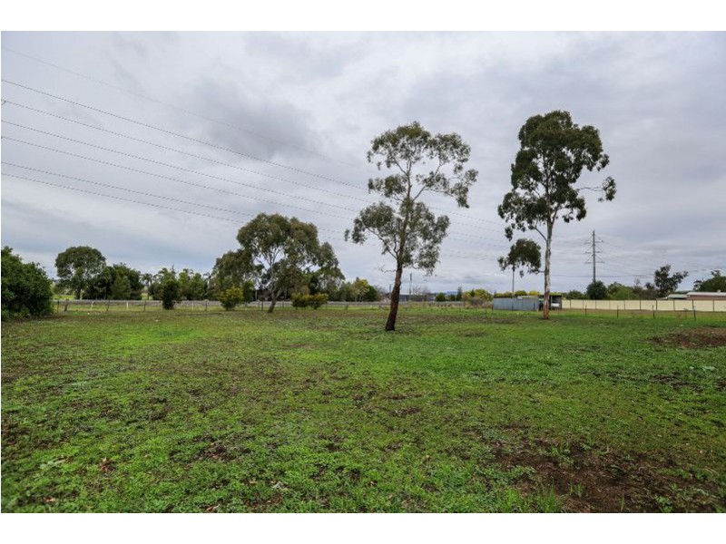 128 Main Street, Westbrook QLD 4350