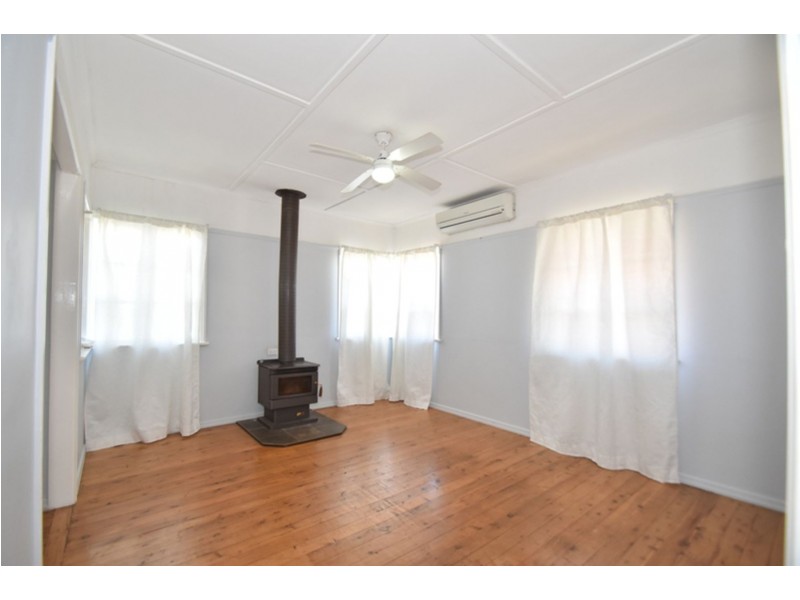 105b Hill Street, Newtown QLD 4350