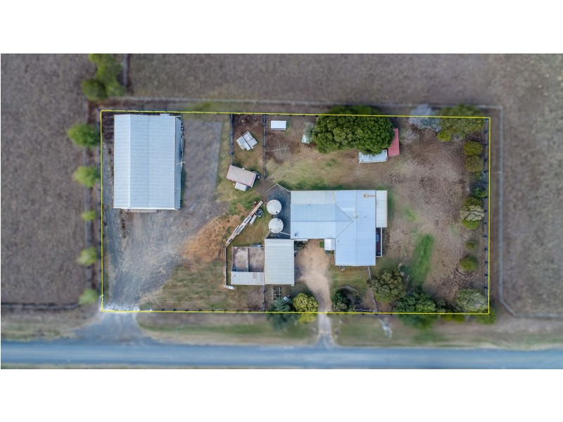 33 Moore Road, Westbrook QLD 4350