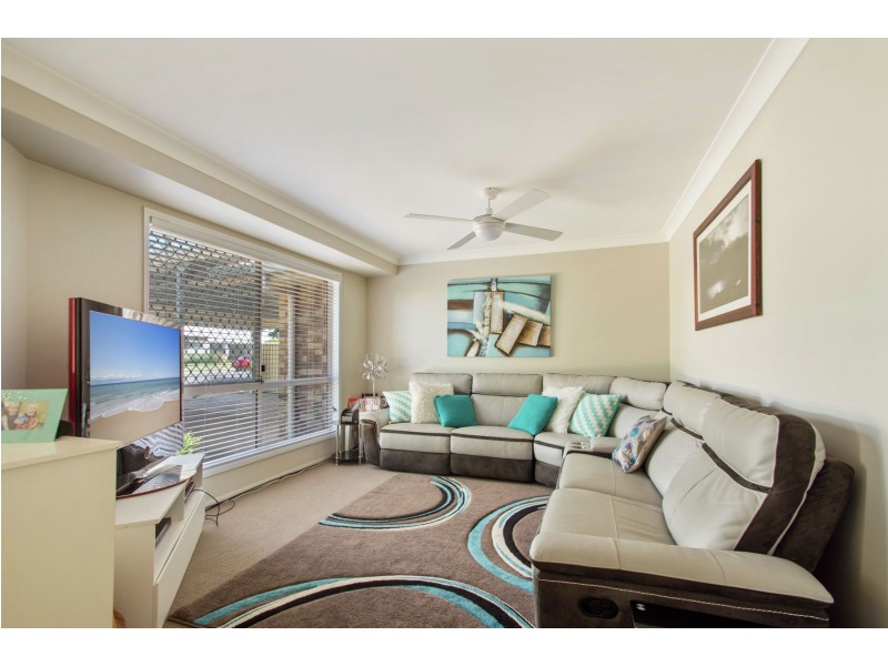 215 Nelson Street, Kearneys Spring QLD 4350