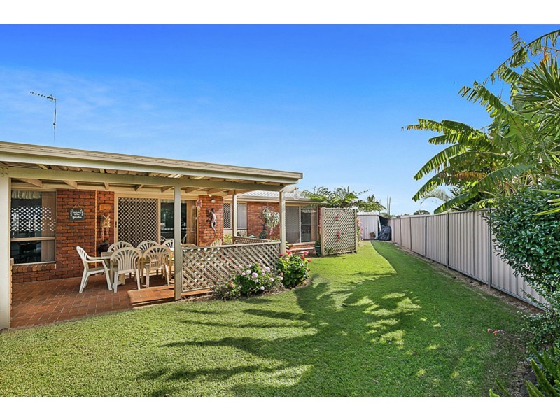 1 Black Court, Wilsonton QLD 4350