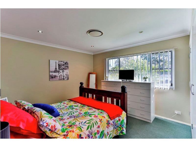 50 Alford Street, Mount Lofty QLD 4350