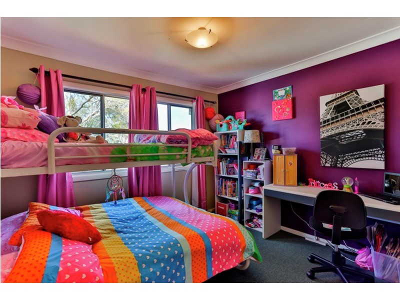 50 Alford Street, Mount Lofty QLD 4350