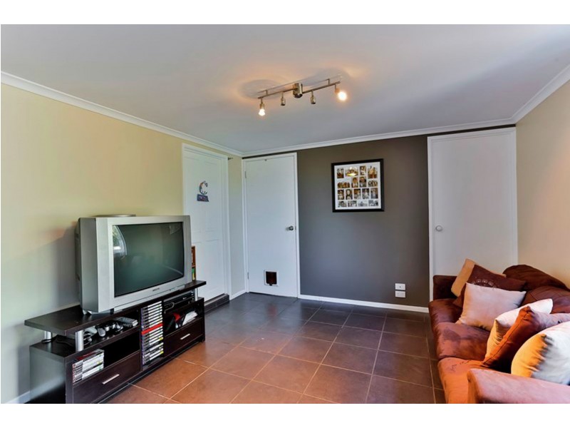 50 Alford Street, Mount Lofty QLD 4350