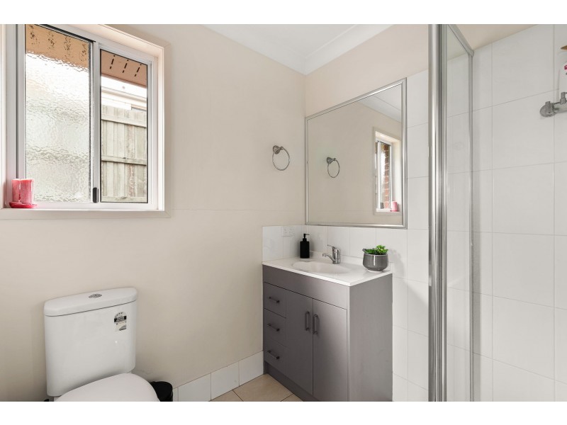 24 Croydon Street, Harristown QLD 4350