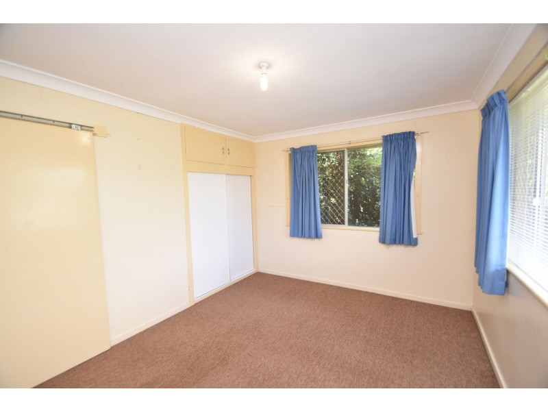 1/20 Glendower St, Mount Lofty QLD 4350