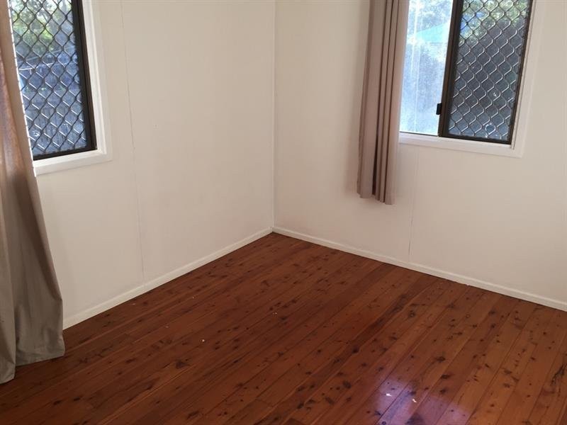 5 Griffiths Street, Harlaxton QLD 4350