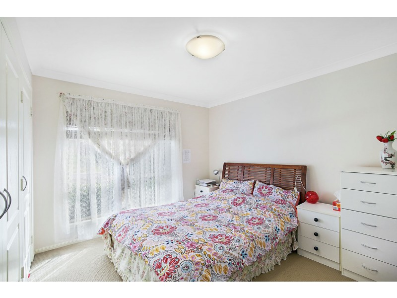 1/10 Sambar Court, Kearneys Spring QLD 4350