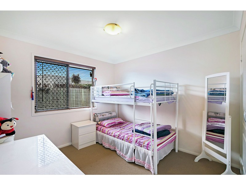 1/10 Sambar Court, Kearneys Spring QLD 4350