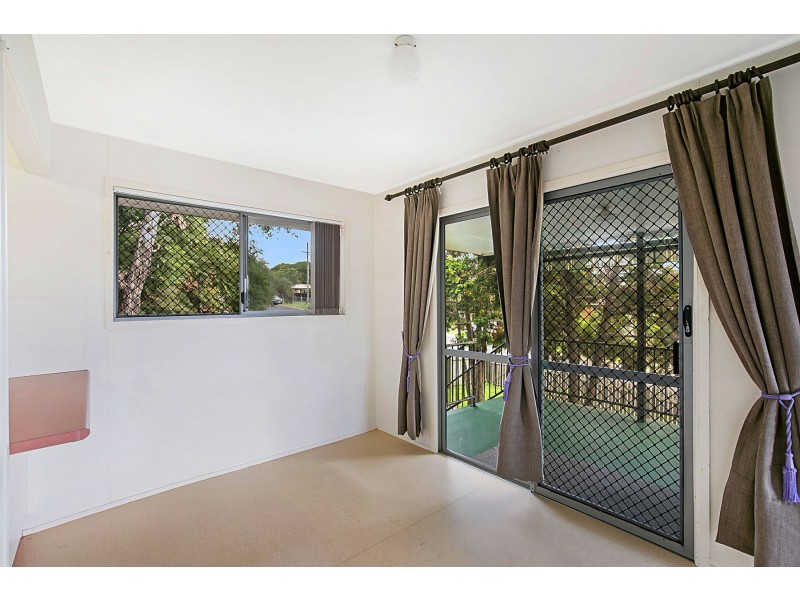 18 Festival Street, Rockville QLD 4350