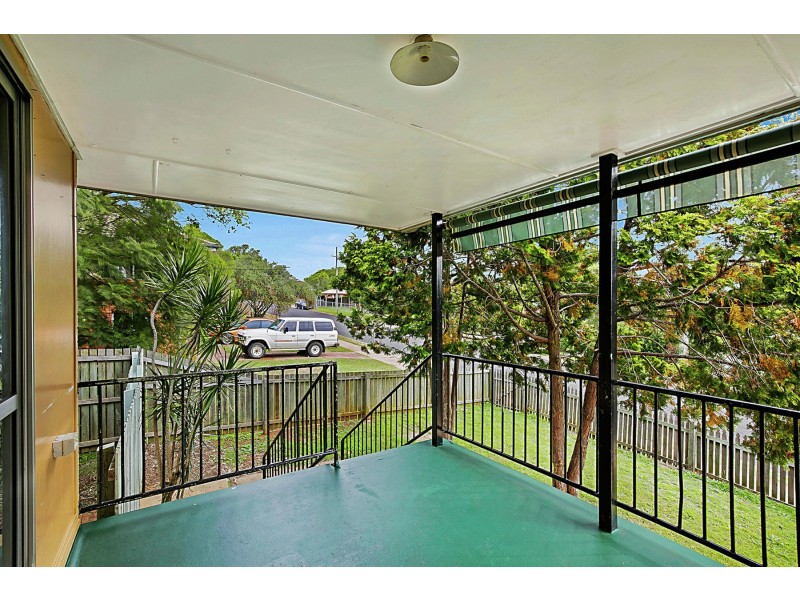 18 Festival Street, Rockville QLD 4350