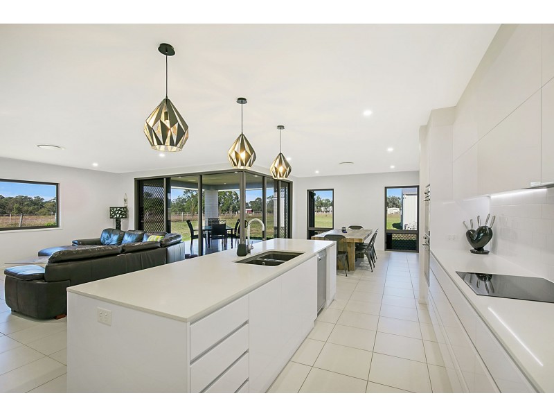 6 Charlton Pinch Road, Torrington QLD 4350