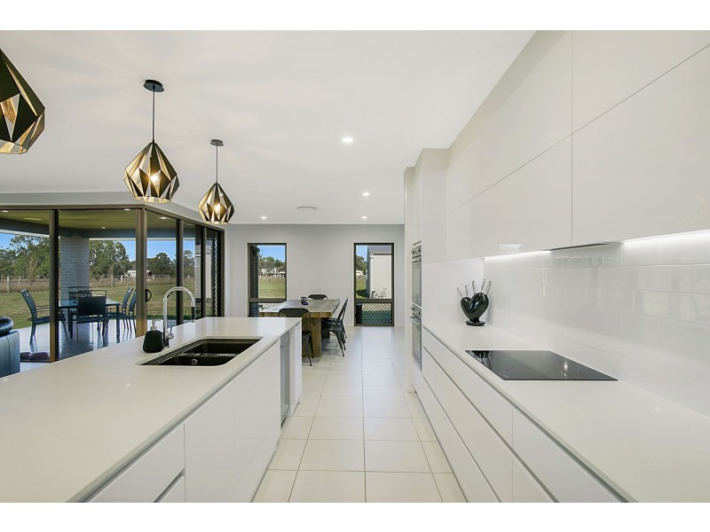 6 Charlton Pinch Road, Torrington QLD 4350