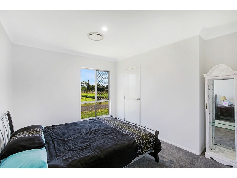 6 Charlton Pinch Road, Torrington QLD 4350