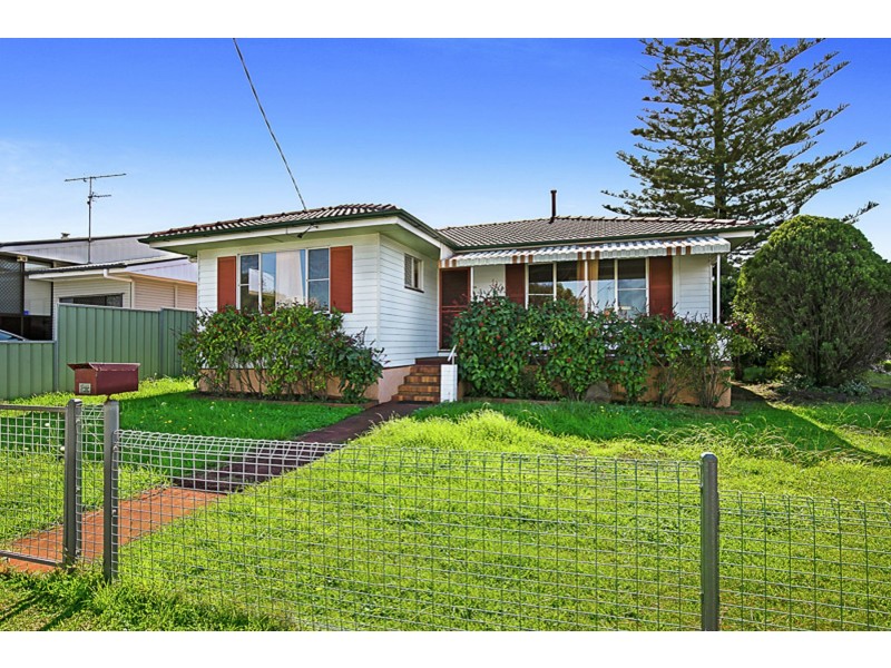 13 Lacaze Street, Wilsonton QLD 4350