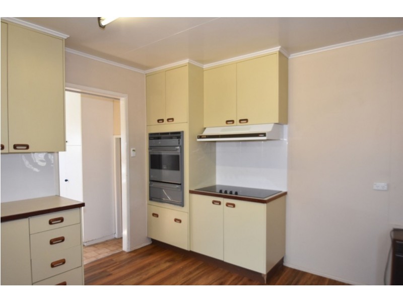 615 Anzac Avenue, Drayton QLD 4350
