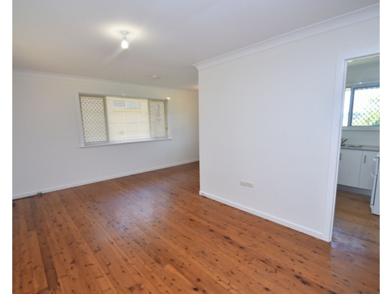 246 West Street, Kearneys Spring QLD 4350